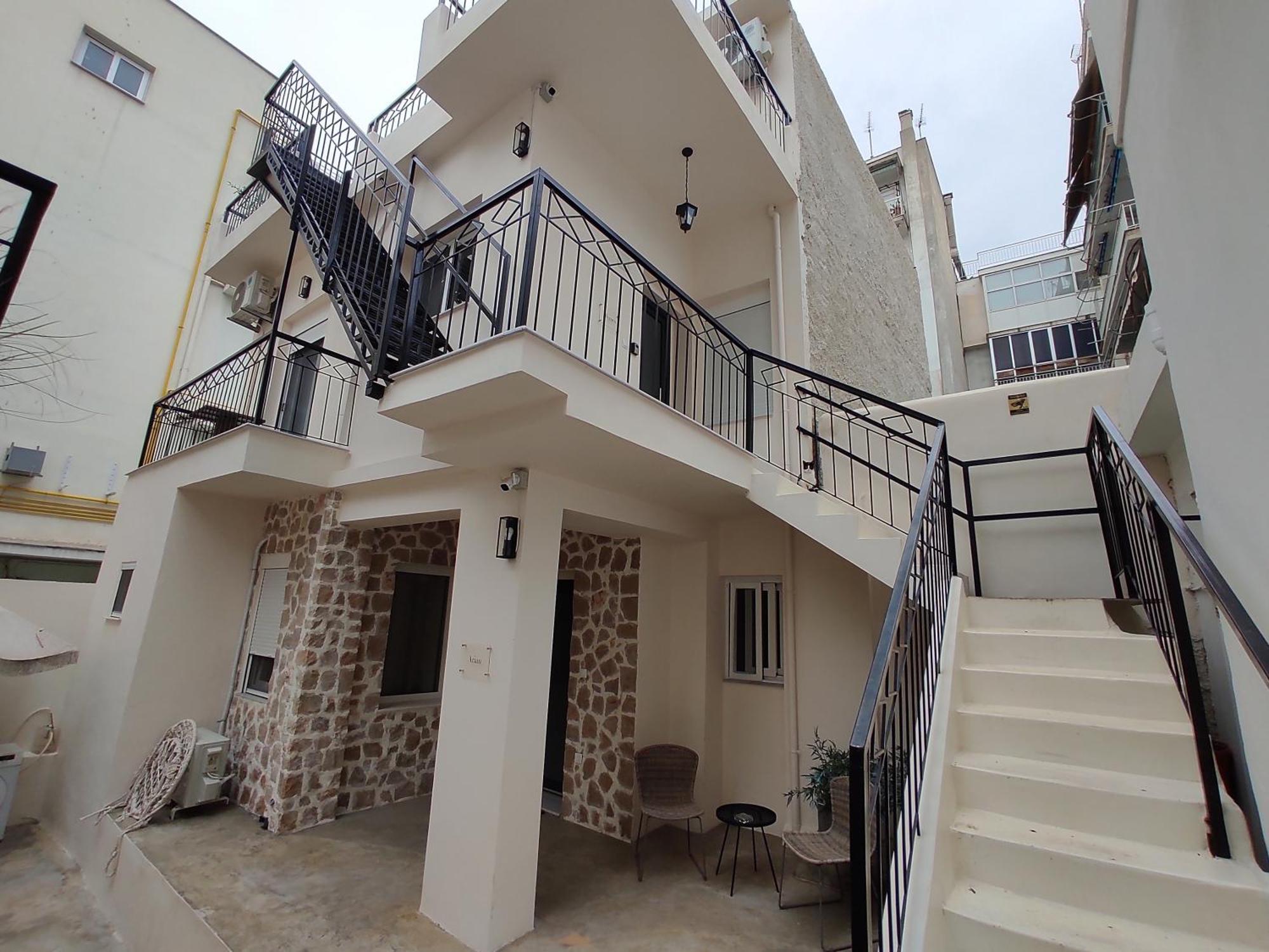 Lb Luxury Apartments Volos Exterior photo