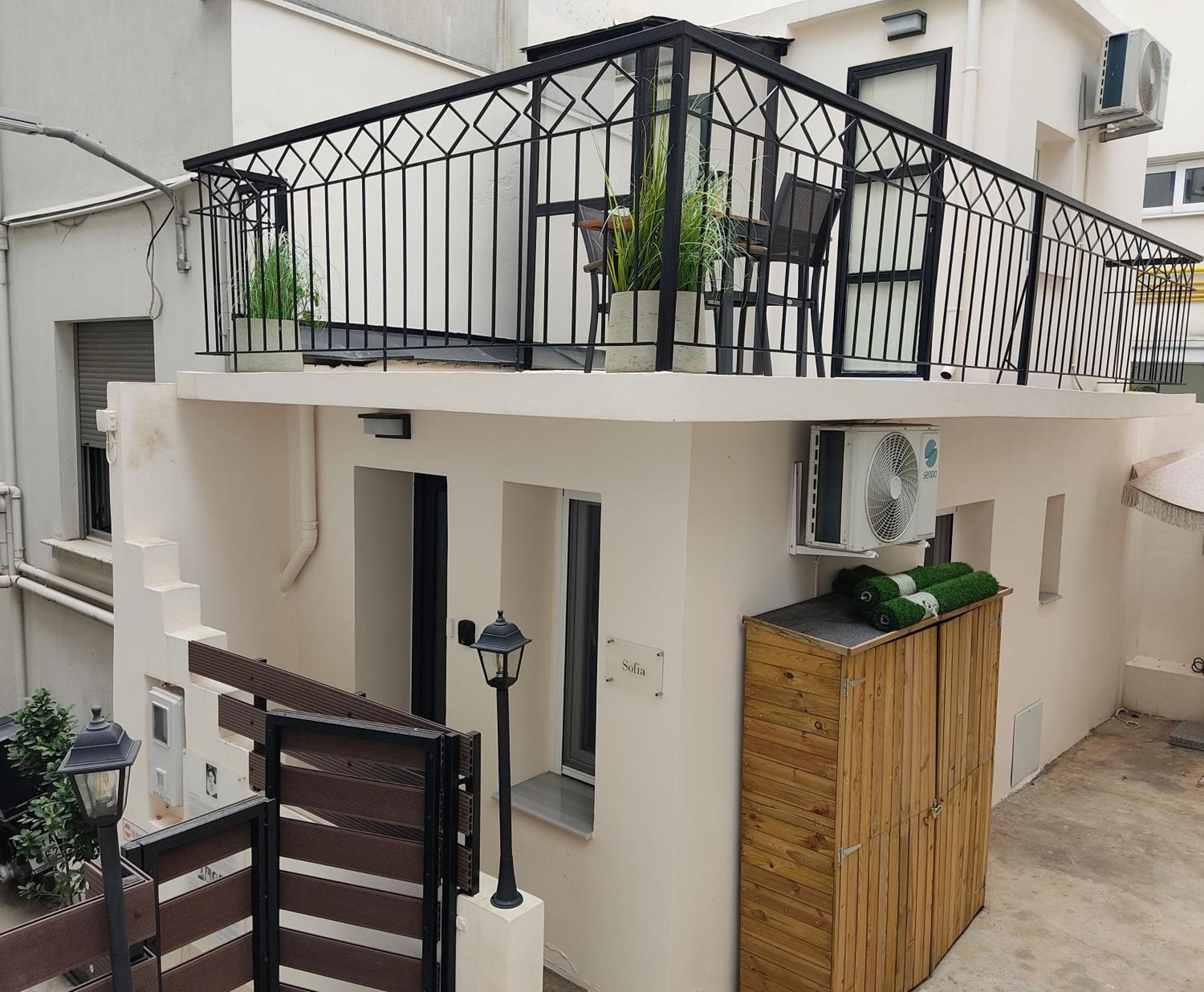 Lb Luxury Apartments Volos Exterior photo